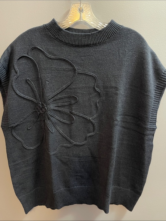 PrettyGarden Sweaters - Women's Black Crewneck Knit Sweater with Floral Appliqué